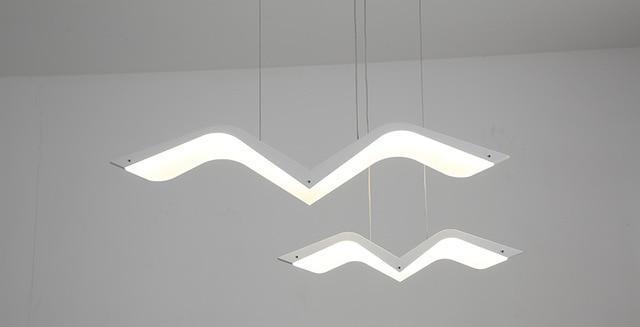 Alcyon – Bird-in-Flight LED Pendant Cluster