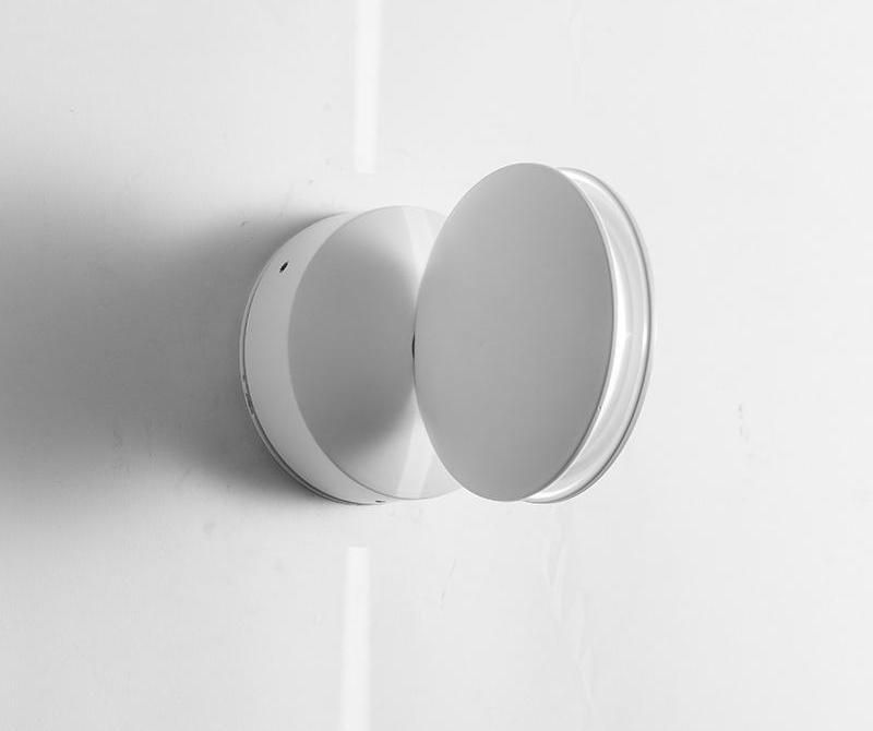 Chatsworth – Rotating Waterproof LED Wall Light