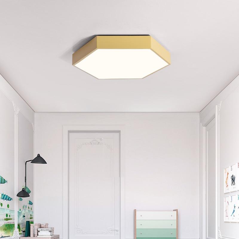 Hexley – Flush Mount Hexagon LED Ceiling Light