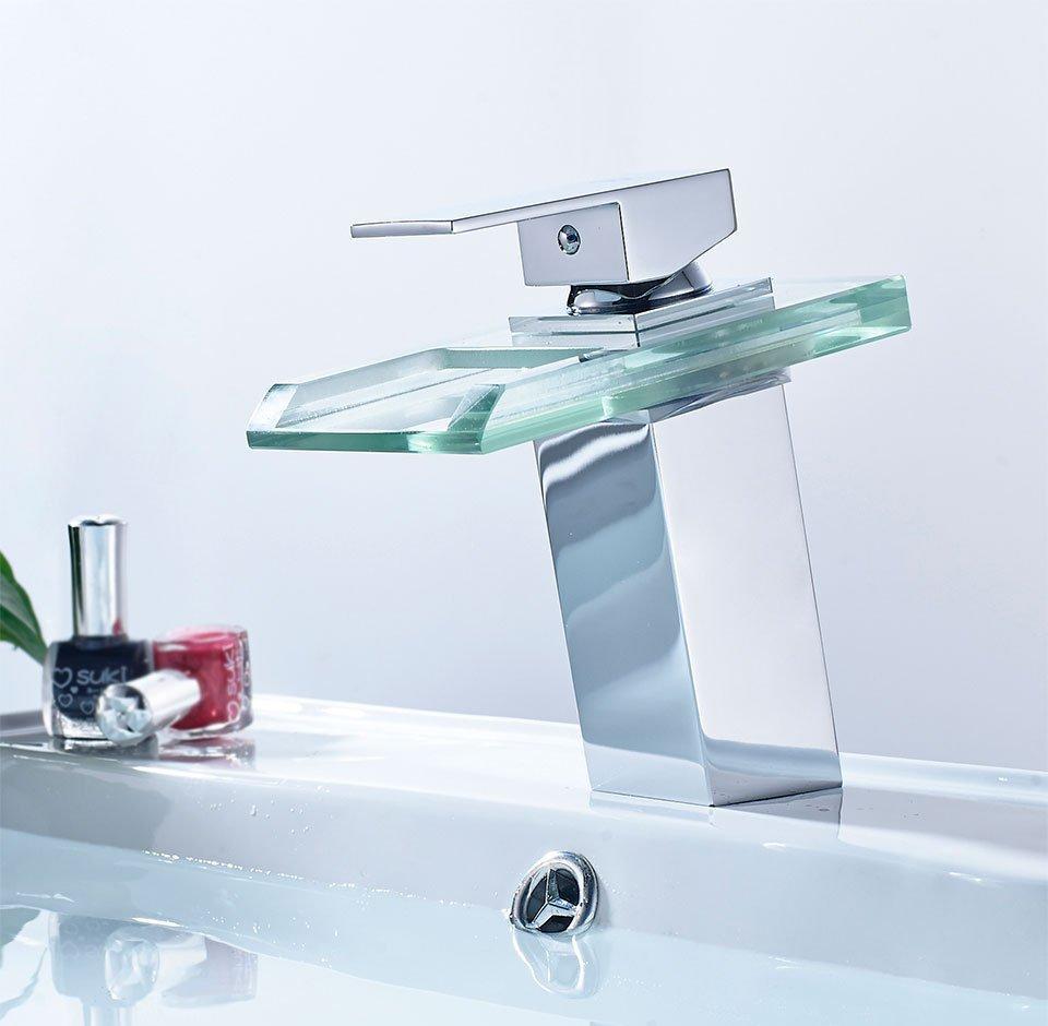 Tamarisk – Colour-Changing LED Basin Tap