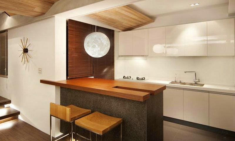 Pendle – 3D Moon Surface Hanging Globe Light