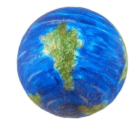 Orbita – Resin Planet Globe Pendant Light