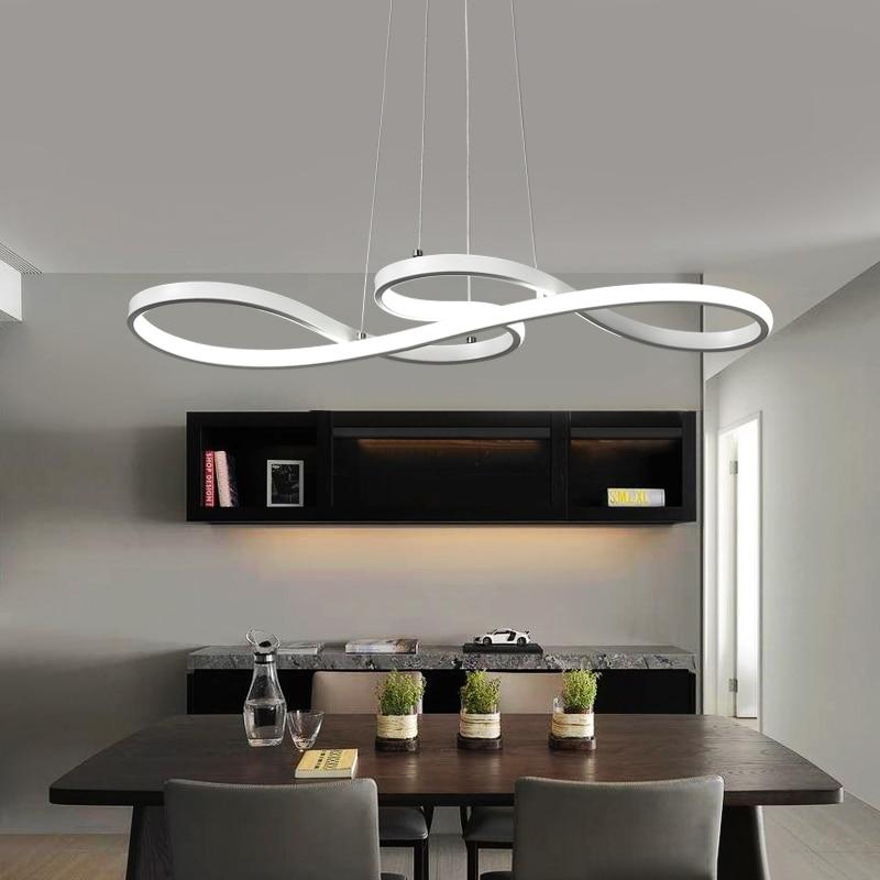 Mugen – Looped Acrylic LED Chandelier