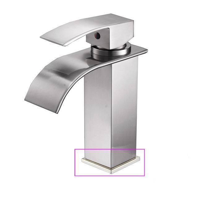 Hadley – Single-Handle Centre-Set Vanity Tap