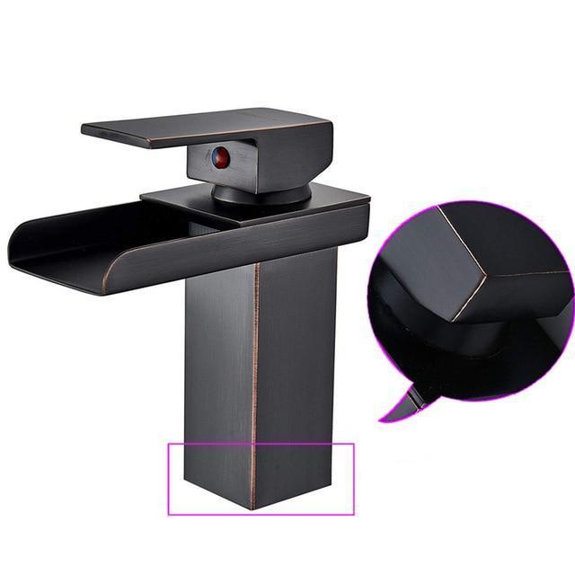 Hadley – Single-Handle Centre-Set Vanity Tap