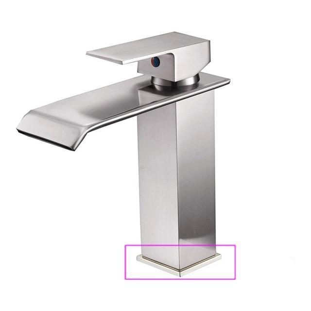Hadley – Single-Handle Centre-Set Vanity Tap