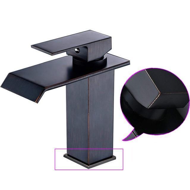Hadley – Single-Handle Centre-Set Vanity Tap