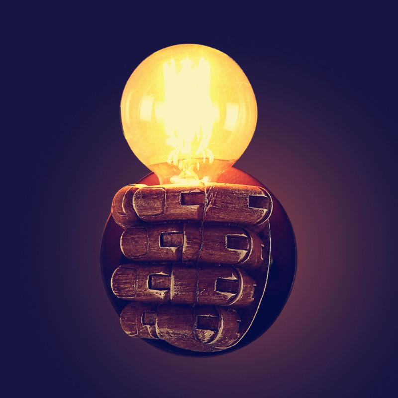 Manus – Resin Fist Bulb Holder Wall Light