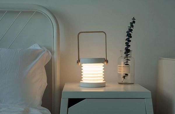 Skerry – Collapsible USB Rechargeable Lantern