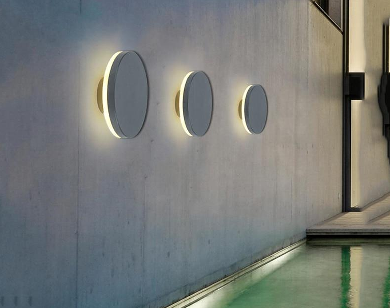 Kiyo – Outdoor Reflection Effect Wall Light