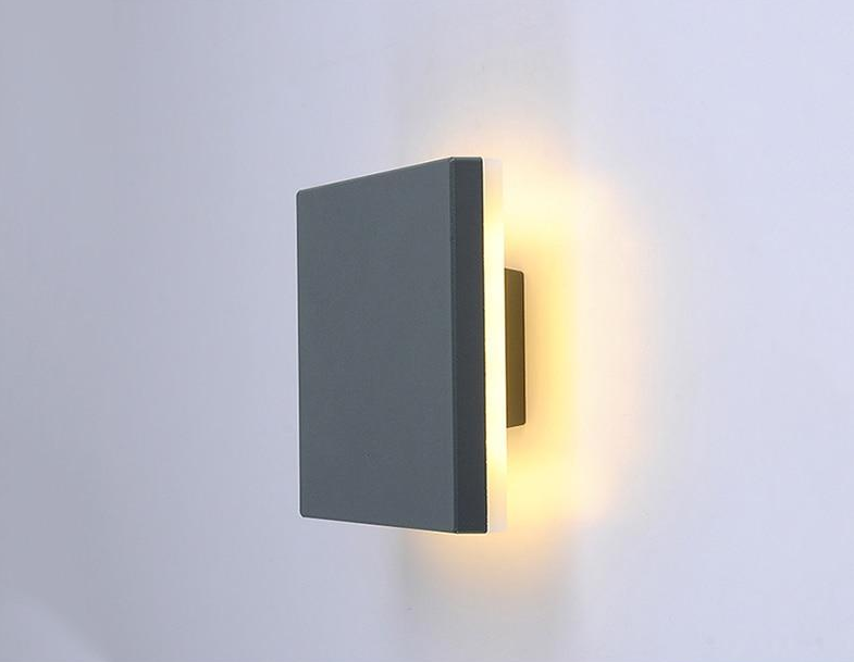 Kiyo – Outdoor Reflection Effect Wall Light