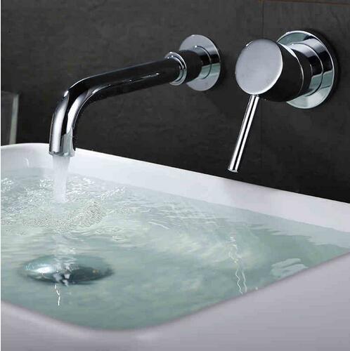 Thorne – Wall-Mounted Swivel Brass Tap