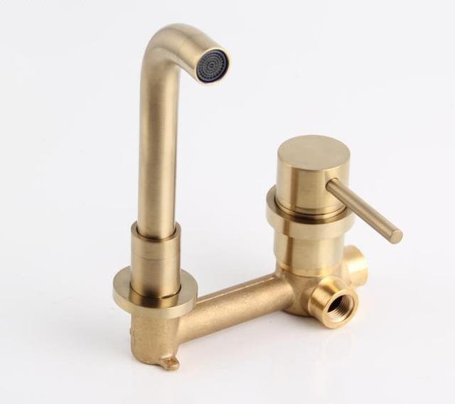 Thorne – Wall-Mounted Swivel Brass Tap
