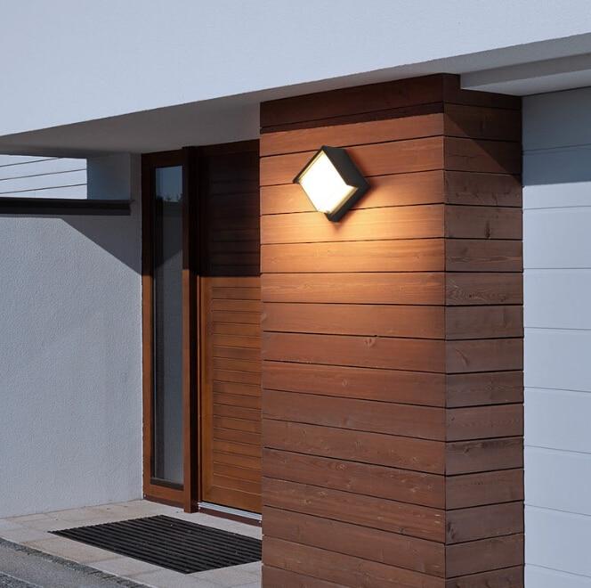 Renza – Waterproof Outdoor LED Wall Lantern