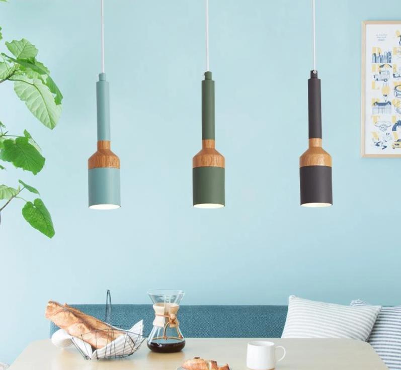 Fresco – Paintbrush-Shaped Iron & Wood Pendant Light