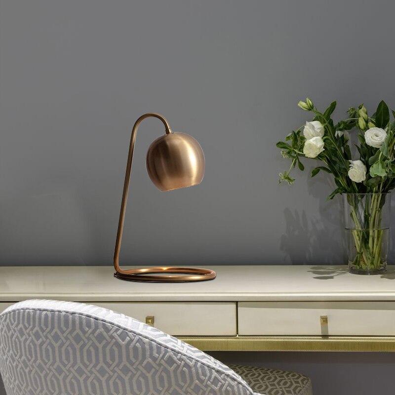 Patina – Copper-Plated Iron Retro Table Lamp