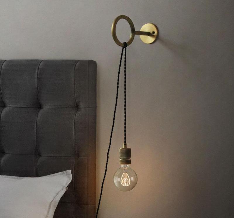 Wa – Copper Ring Bare-Bulb Wall Light