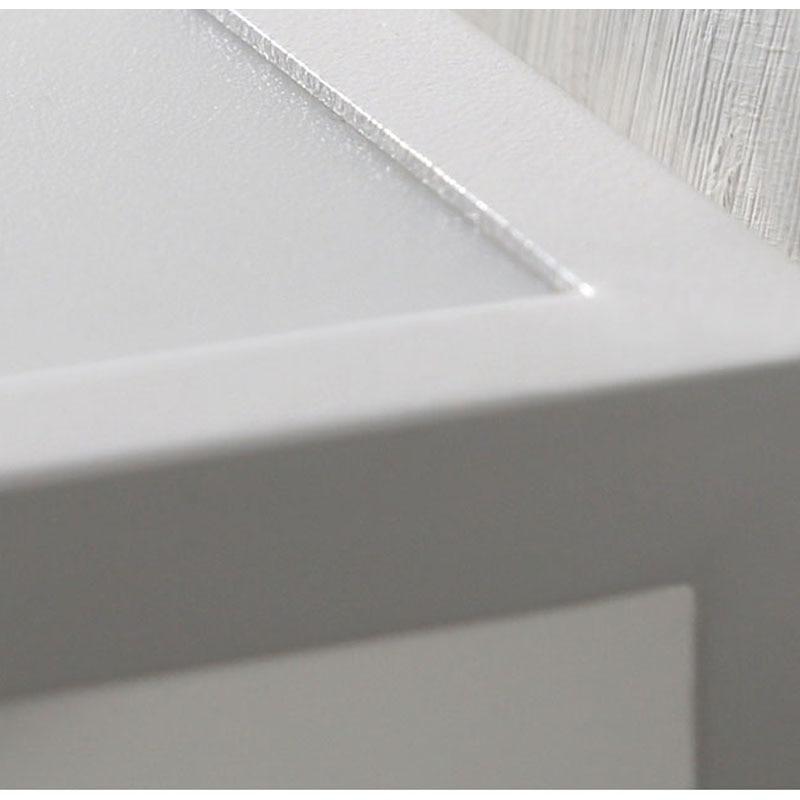 Kiri – Slim Rectangular Iron LED Wall Bar