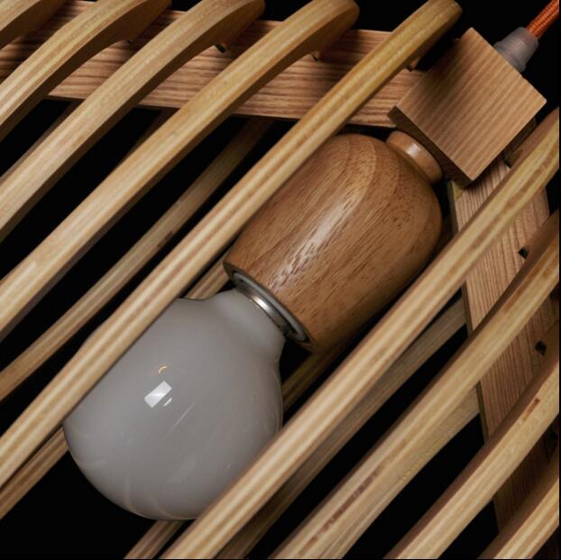 Oriel – Reversible Varnished Wood Drop Pendant