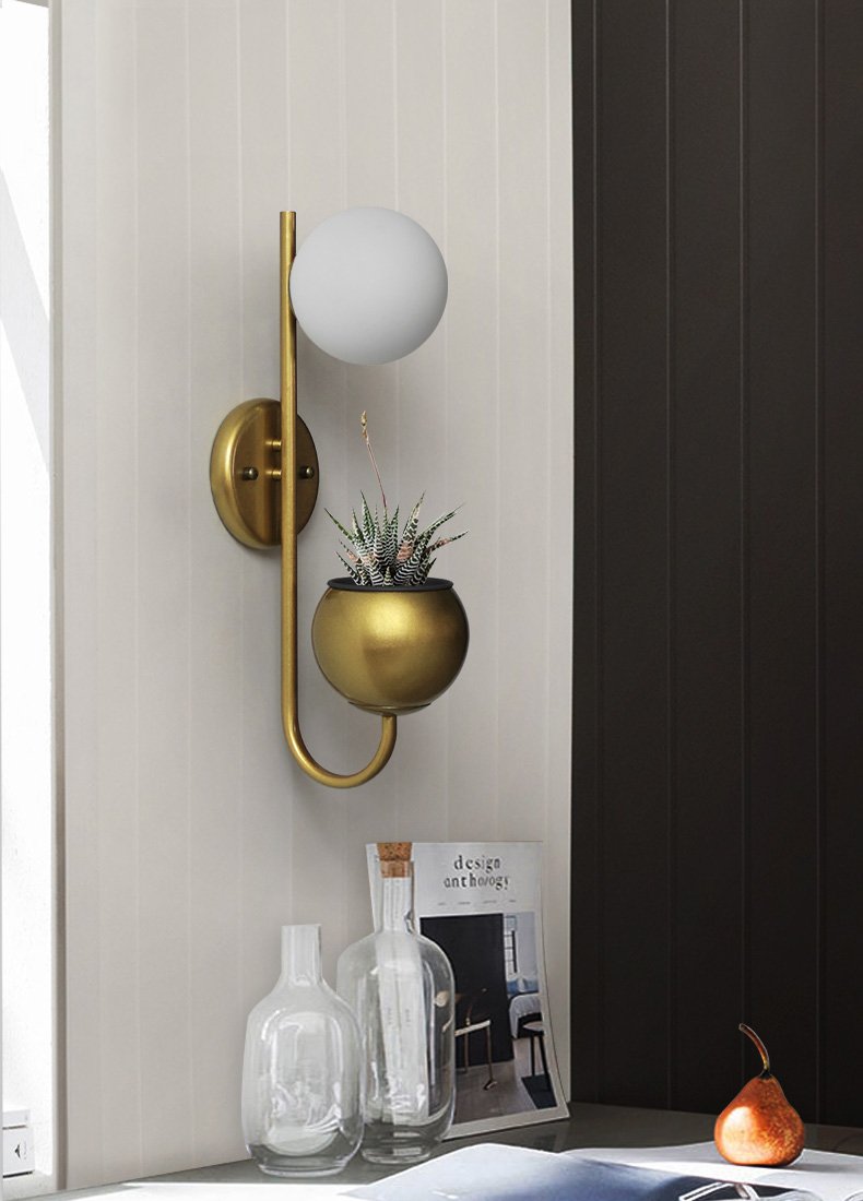 Kaimo – Iron and Glass Planter Wall Light