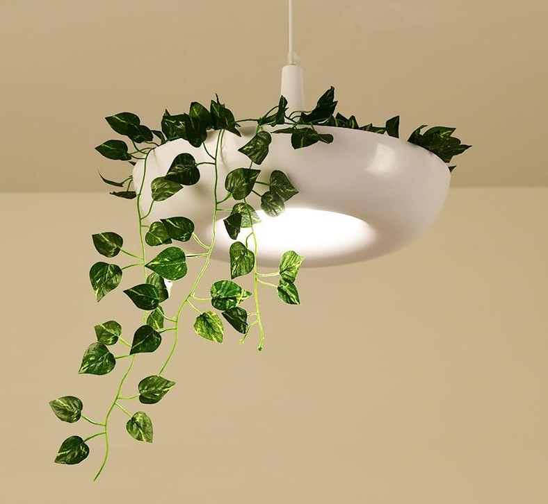 Kusa – Iron Planter Pendant Shade