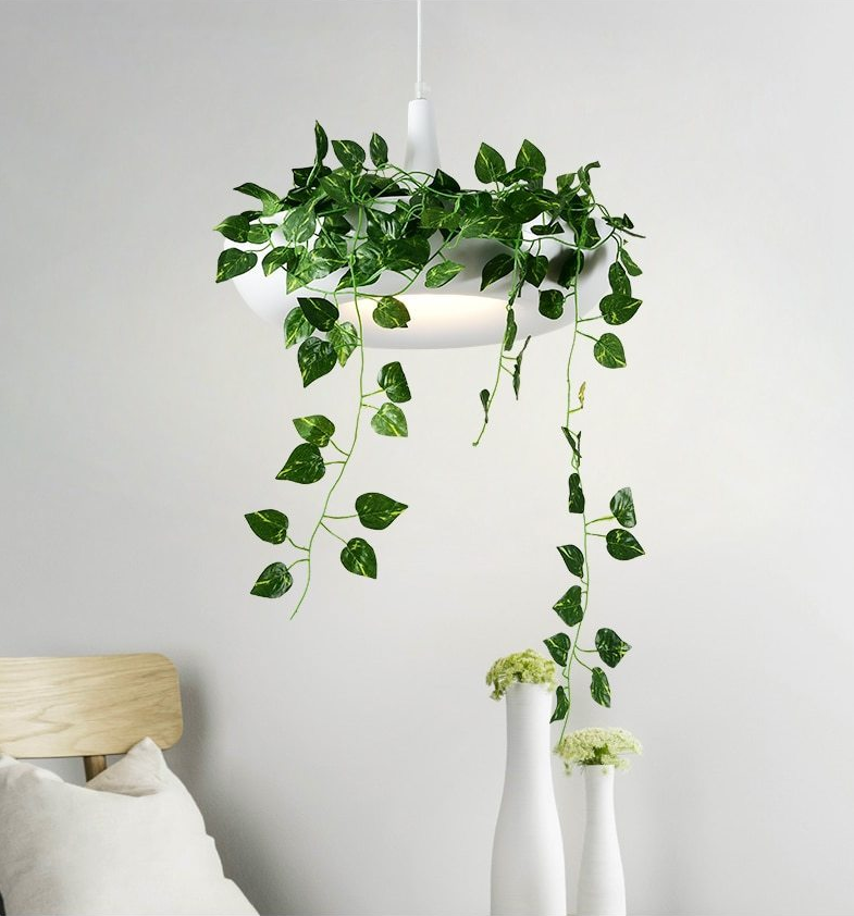 Kusa – Iron Planter Pendant Shade