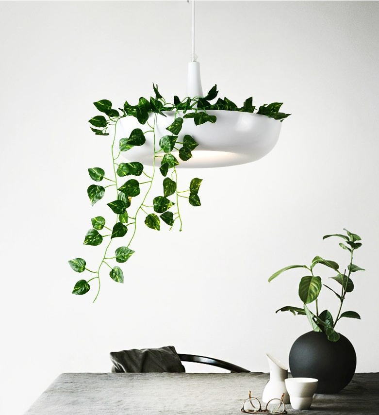 Kusa – Iron Planter Pendant Shade