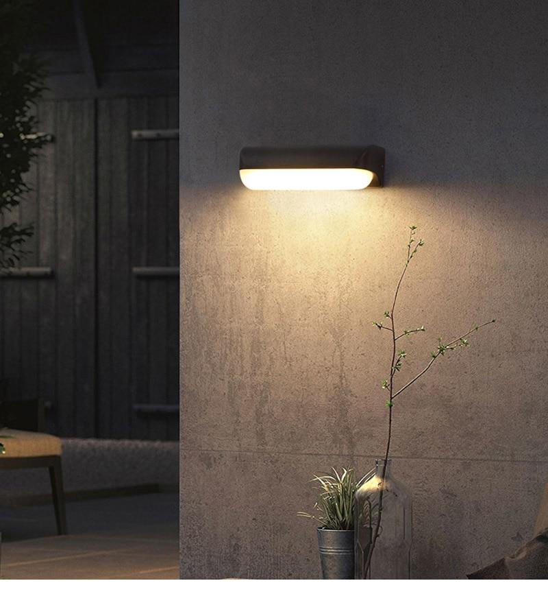 Kabe – Waterproof Up-Down Outdoor Wall Light