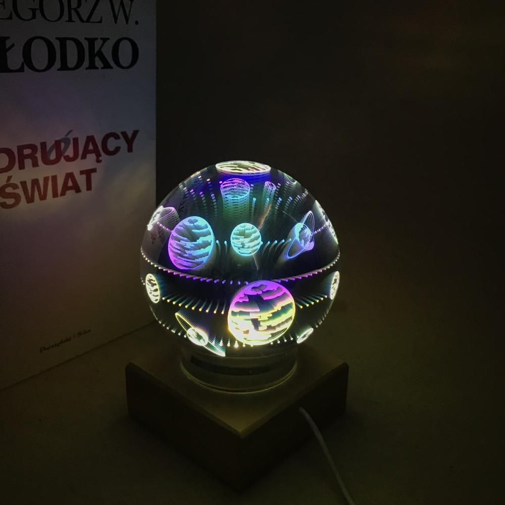 Nils – Glass Globe Projection Night Light