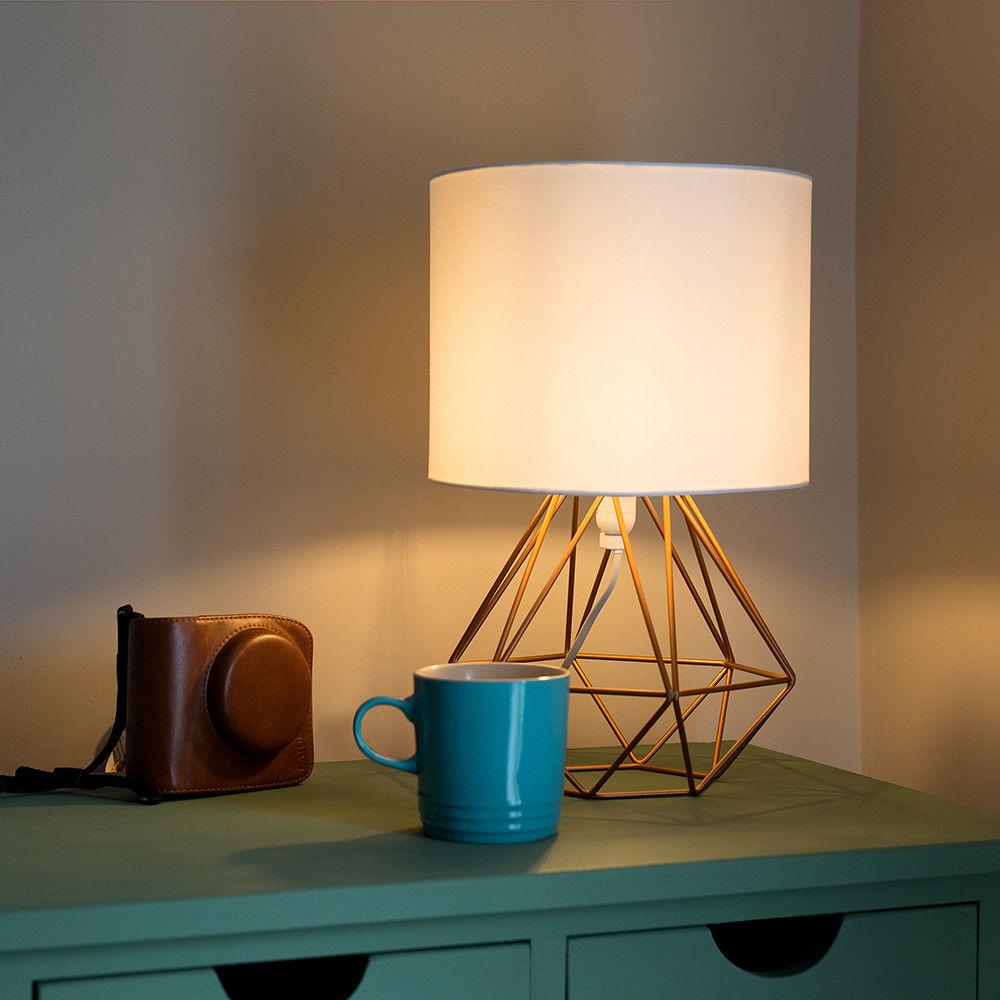 Lattice – Geometric Wire-Frame Metal Table Lamp