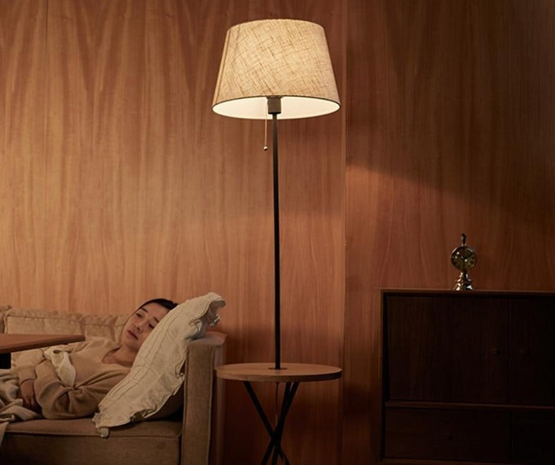 Oak – Wood and Iron Floor Lamp with End Table